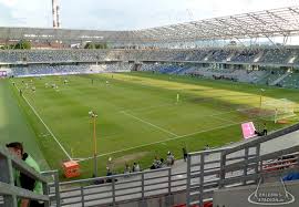 105m x 68m (podgrzewane) oświetlenie: Ts Podbeskidzie Bielsko Biala Vs Mks Cracovia Krakow 29 05 2015 Spiele Erlebnis Stadion De Stadien Spiele Sg Dynamo
