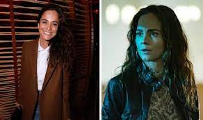 The beautiful actress was born in sao paulo on april 15, 1983. Alice Braga Girlfriend Who Is Queen Of The South Star S Girlfriend Tv Radio Showbiz Tv Express Co Uk