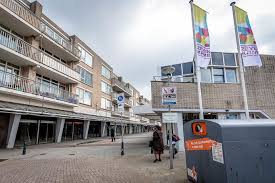 Patricia vania | ommoord, zevenkamp premium. Al Maanden Moet Zevenkamp Het Doen Zonder Pinautomaat Maar Daar Komt Verandering In Rotterdam Ad Nl