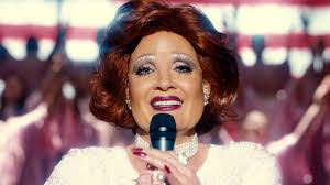 Lo scandalo sessuale della predicatrice televisiva. Cosa c'è dietro "Gli  occhi di Tammy Faye"