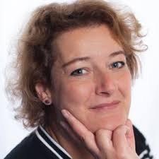 Shout out to my amazing sister, who's been working hard recently to pass  her FSSC Lead Auditor course—a certification well deserved!