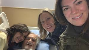 Sisters cross Canada-U.S. border, camp in parents' backyard to be with  dying father