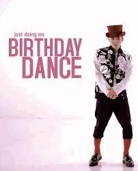 32 Things You Can Do To Turn Up On My Birthday Truly Tafakari Its My Birthday Happy B Day Cards Happy Birthday Gif