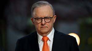 Andrew Charlton sounded like a 'league-loving local' during maiden speech