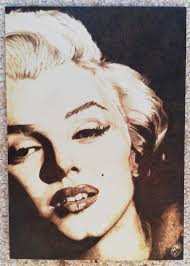 Open and closed segments also some pyrography to finish of this little vase