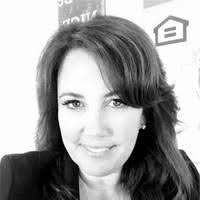 Kristy Pollock's Instagram, Twitter & Facebook