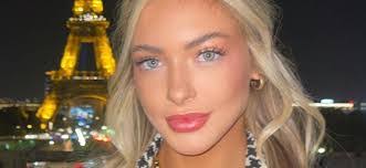 Hannah Palmer's Instagram, Twitter & Facebook