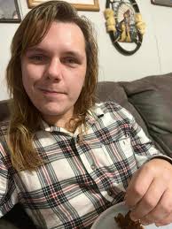 Takenya Hickman is heartbroken. 1d 1d feeling...> … feeling ISO ISO My son  Dalton Hickman he was last last seen around the Bowling Green Kentucky area  and the Bowling Green police department
