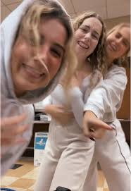 Kaitlyn Ayers (@kaitlyn.ayers)