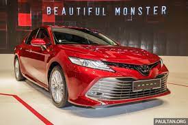 Review all new toyota camry otota mulai dari harga terbaru 2019, eksterior, interior, performa mesin, fitur keamanan. Klims18 Toyota Camry Dilancarkan 2 5v Rm189 900 Paultan Org