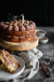 Layer Cake Marbre Adopte Un Gateau Recette En 2020 Cake Marbre Faire Fondre Du Chocolat Layer Cake