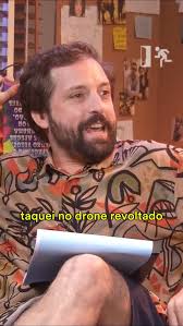 Viva minha irmã Barbara, parceira de mil aventuras debaixo d'água e aqui  fora também, roteirista pianista tradutora e dramaturga brilhante em tudo o  que faz, e generosa tambem, minha irmã é impecável,