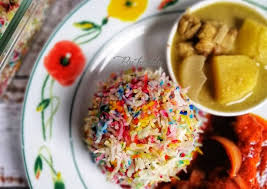 Cara membuat nasi goreng rumahan: Resep Kekinian Nasi Hujan Panas Merdeka Chefzam Gurih