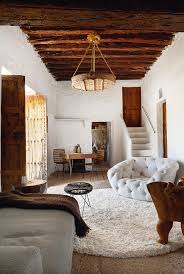 Heel veel leuke ibiza accessoires. A 400 Year Old Home On The Island Of Ibiza Style Files Com Home Home Decor Interior