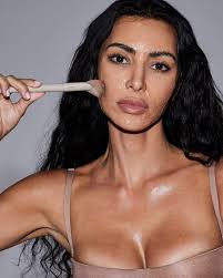 Always camera-ready 🤎 @kimkardashian wears Lip Liner in NUDE 08, Silk  Matte Lip Color in NUDE 03, Lip Shimmer in NUDE 03, and the Classic Glam  Eyeshadow Palette.