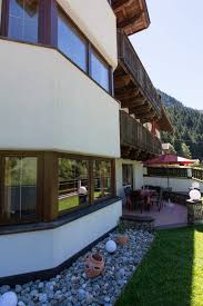 1.358 kostenlose bilder zum thema haus am meer. Bilder Vom Haus Binder Im Stubaital Apartments Haus Binder Stubaital Ferienwohnungen In Neustift Urlaub Am Gletscher