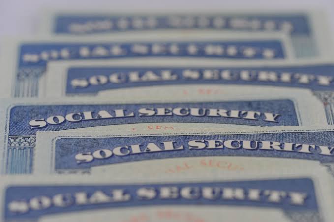 Social Security's 2027 COLA: Navigating the Opportunities and Challenges for Retirees