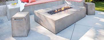 The trendy fire pit has an earthy toned slate top and black steel mission style frame around a brown base. Brown Jordan Flo Fire Pit Available For Special Order At Patioworld 1 888 77 Patio Patioworld Net Fire Pit Fire Pit