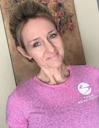 Kristine Guinn's Instagram, Twitter & Facebook