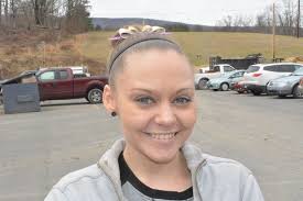 Businesses, staffers pitch in to provide students lunch