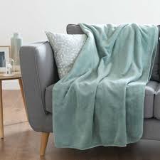 Plaid Imitation Fourrure Verte 150x230 Maisons Du Monde