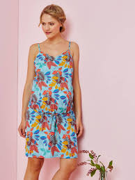 Trouvez des images de stock de jeune fille tendance en jupe noire en hd et des millions d'autres photos, illustrations et images vectorielles de stock libres de droits dans la collection shutterstock. Robe Jeune Fille Tendance Enpagne Jupe En Pagne Modele De Pagne Modeles En Pagne Pour Le Travail Robe En Pagne Short En Pagne Asoitoetrinta Wallpaper