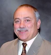 Flashback: Mid 1950's New Glasgow High School Student Frank Cameron got the  radio bug. He started hanging around CKEC then they hired him in 1955. Not  too long after that (1956) he