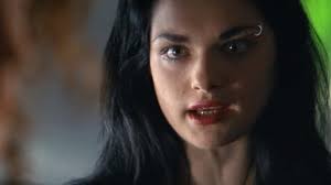 The '90s R-Rated Violent Sci-Fi Thriller Goes All Out, Stream Right Now  Without Netflix