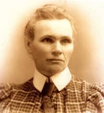 Letitia Murphy's Instagram, Twitter & Facebook