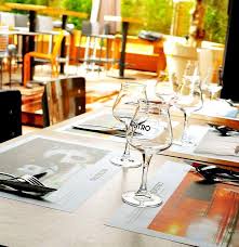 Bar Restaurant Dans Le Vieux Lille Le Beerstro Systeme De Pompes A Bieres En Libre Service Beerstro Biere Bar Restaurant Pompe A Biere Bar Restaurant Bar