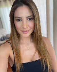 Karen Bejarano's Instagram, Twitter & Facebook