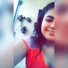 Nicole Molinas (@nicole_molinas)