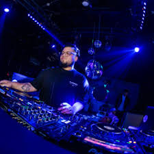 Stream Gabe Vega music