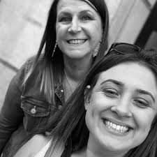 Lois Webb (@lois4x) • Facebook