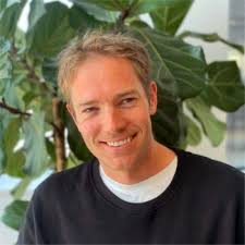 To be mentioned along with these pure super investors and entrepreneurs is  an honor.