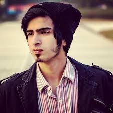 Umar Bilal (@UmarBilaal)