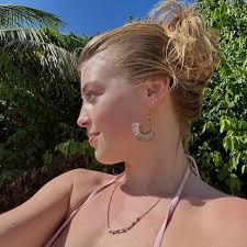 NOW BOOKING DECEMBER & JANUARY (@glow.bycamy) • Instagram photos and videos