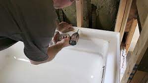Thread the linkage through the overflow hole if you have a lever drain. How To Install A Bathtub Make It Rock Solid 16 Steps With Pictures Instructables