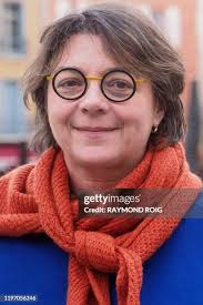 99 Agnes Raymond Stock Photos, High-Res Pictures, and Images