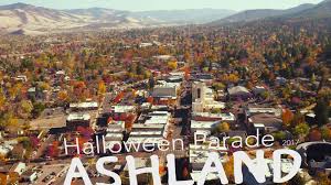 This downtown izakaya and craft spirits outpost specializes in breathtaking cocktails and an array of japanese bar snacks, including shatteringly crispy tempura, fried pork belly banh mi, potstickers, and the best sushi and sashimi in town. 2018 Children S Halloween Celebration Ashland Oregon