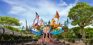 Universal studios singapore is such a fun destination for all ages. Dino Soarin Universal Studios Singapore Resorts World Sentosa