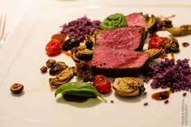 Rindslende Mit Hallimasch Und Blauen Kartoffeln Gasthaus Zur Rose Eppan Sudtirol Food