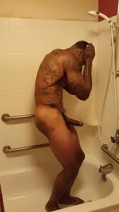 Its shower time - ThisVid.com