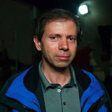 Người hùng" mang Wifi miễn phí cho người di cư