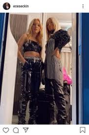 Akdemir first drew attention to herself by a series of incidents on. Ece Seckin In Klibinde Oynayacak Danla Bilic Ten Ilk Fotograf