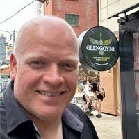 Anna Finlay Email & Phone Number