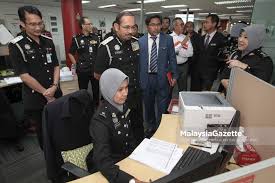 Selamat datang ke pautan pintas portal rasmi. Lawatan Mengejut Ketua Pengarah Imigresen Malaysia