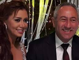 لديها ابنتين هما ياسمين ونانسي من زوجها الأول محمد مختار. Ø¨Ø§Ù„ØµÙˆØ± Ù‡Ø°Ø§ Ù‡Ùˆ Ø§Ù„Ø²ÙˆØ¬ Ø§Ù„Ø­Ø§Ù„ÙŠ Ù„Ù€ Ø±Ø§Ù†ÙŠØ§ ÙŠÙˆØ³Ù