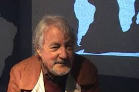 ENTREVISTA // Marc Augé en el marc de la conferència "La força de  l'anonimat"