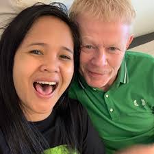 Does anyone remember my father, a singer, or know where to find recordings  of his radio shows from the 1940s in Christchurch, New Zealand?